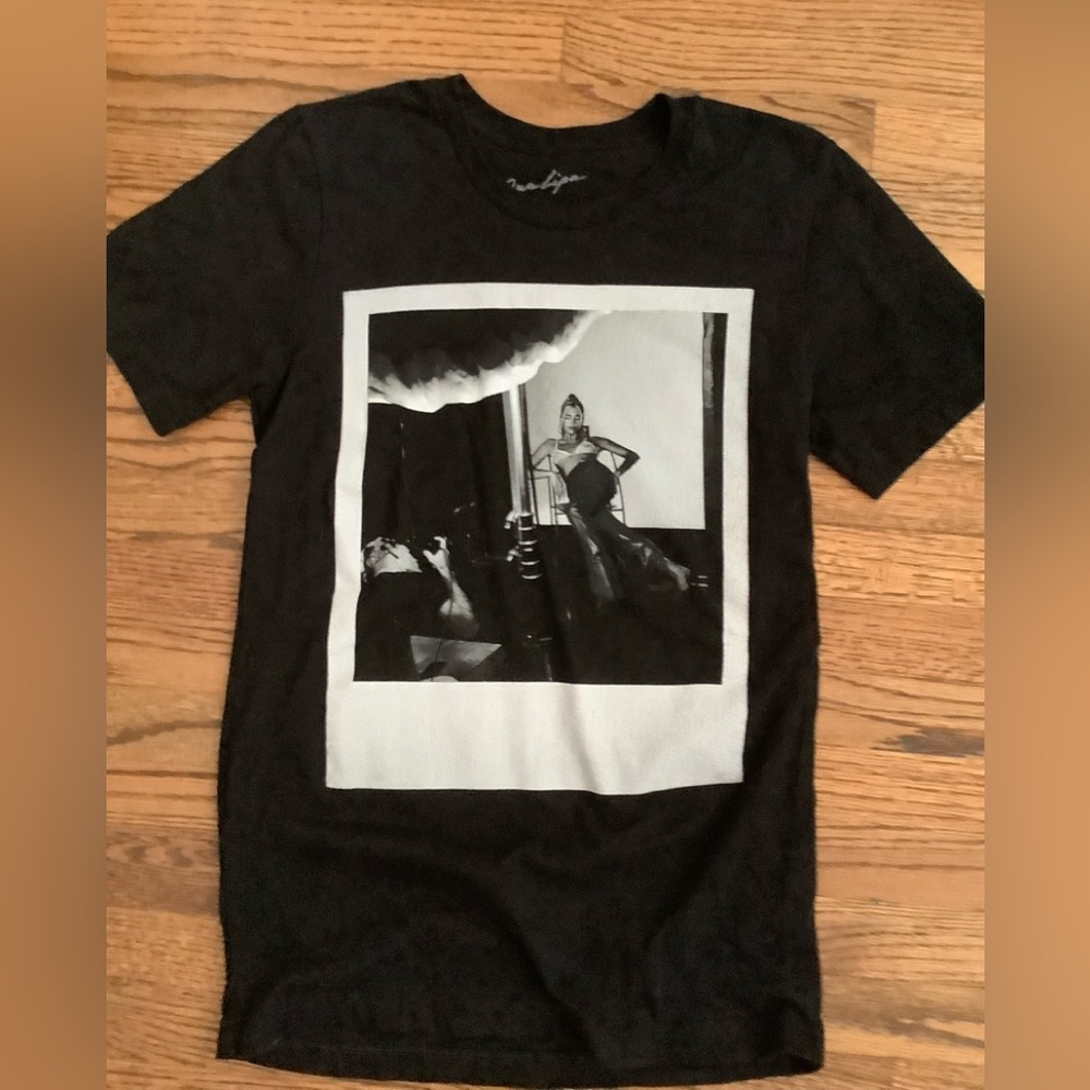 Dua Lipa 2022 World Tour T-Shirt